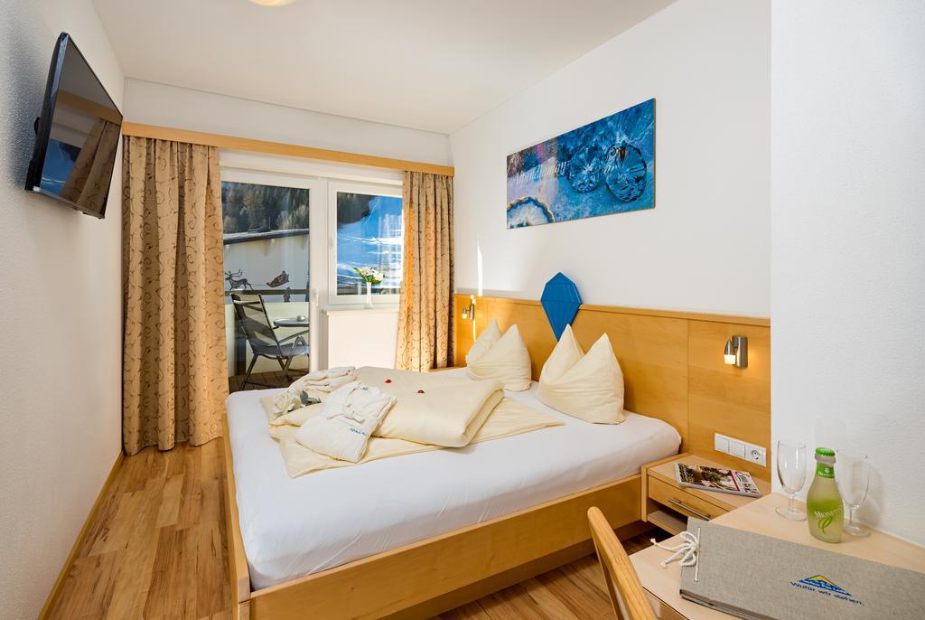 Aparthotel Alpendiamant Serfaus Wachter Gmbh ภายนอก รูปภาพ