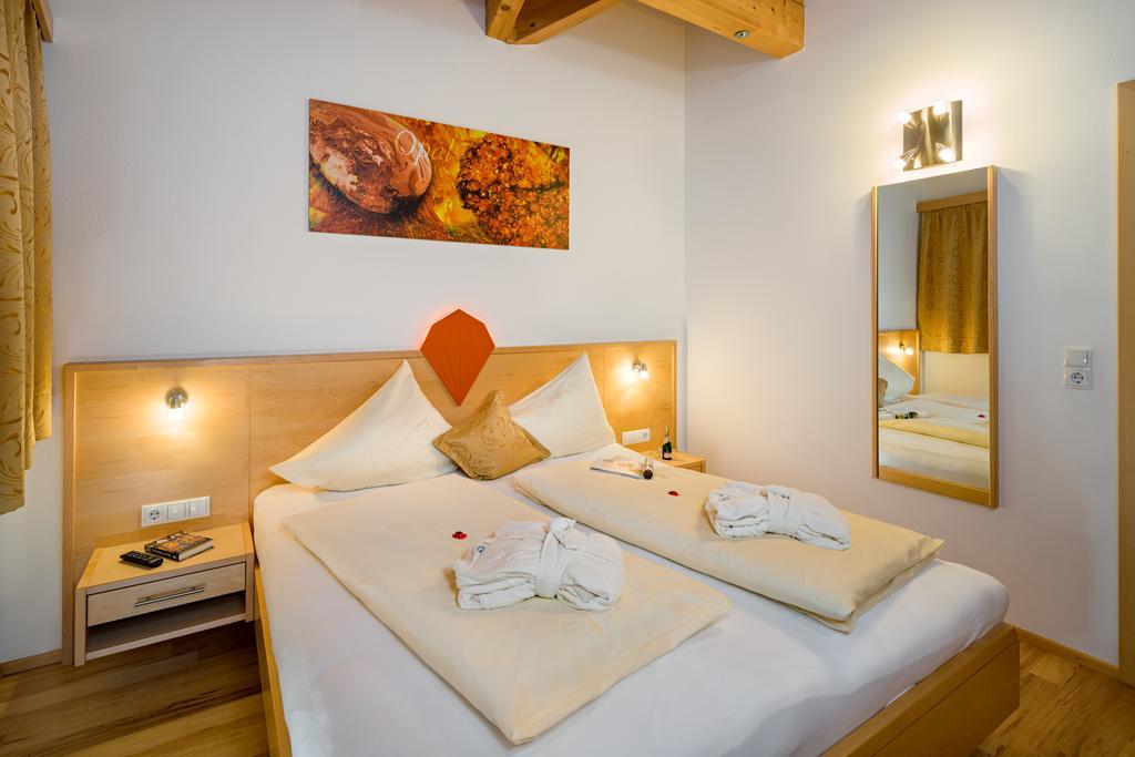 Aparthotel Alpendiamant Serfaus Wachter Gmbh ภายนอก รูปภาพ