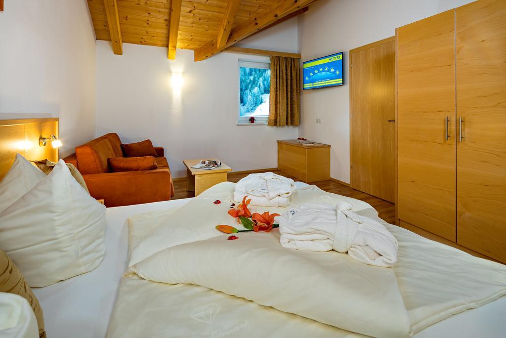 Aparthotel Alpendiamant Serfaus Wachter Gmbh ภายนอก รูปภาพ