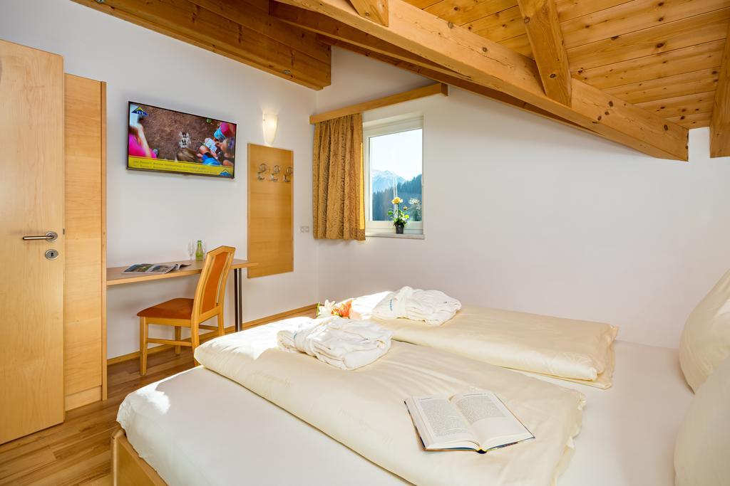 Aparthotel Alpendiamant Serfaus Wachter Gmbh ภายนอก รูปภาพ