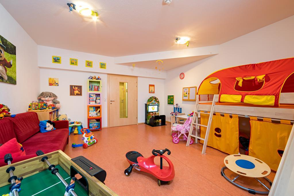 Aparthotel Alpendiamant Serfaus Wachter Gmbh ภายนอก รูปภาพ