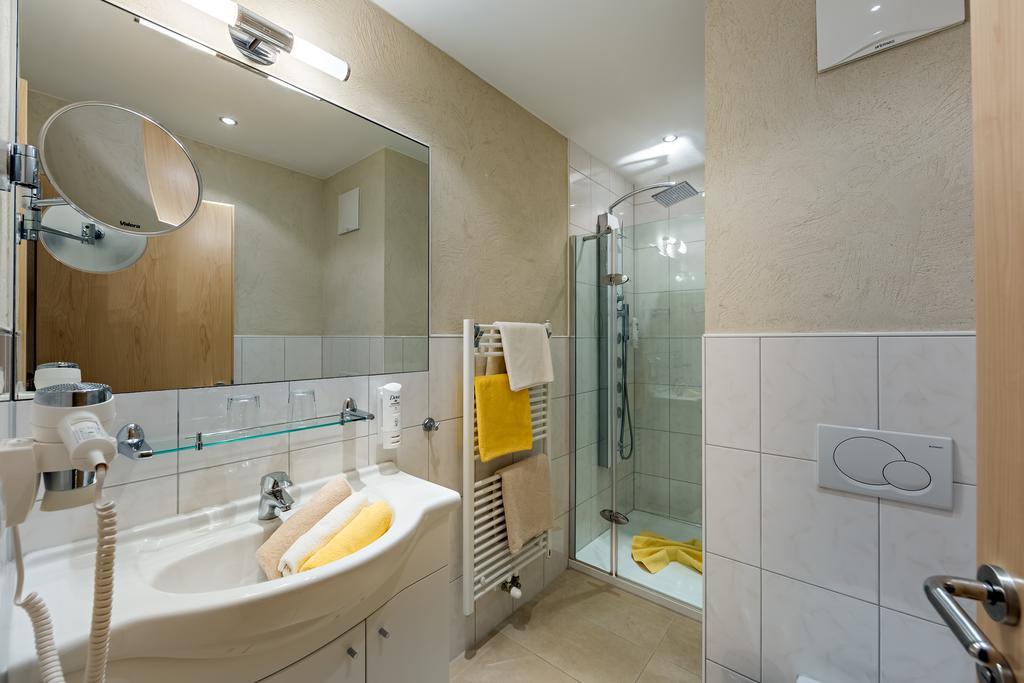 Aparthotel Alpendiamant Serfaus Wachter Gmbh ภายนอก รูปภาพ